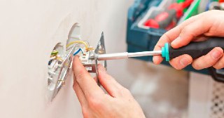 Электромонтажные работы Россошь цена 470 руб Электрика под ключ